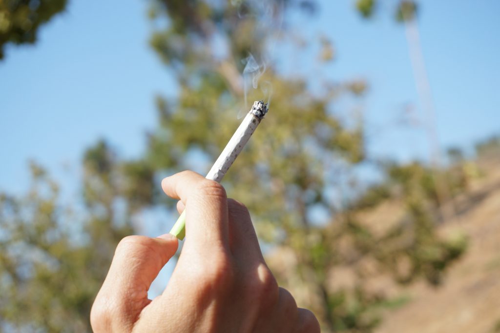 6 Secret Benefits of Smoking CBD You Should Know